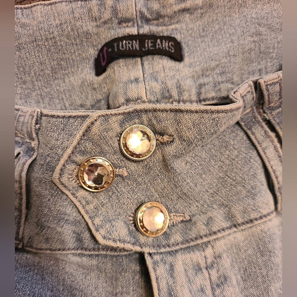 U-Turn Jeans - Picture 6 of 8